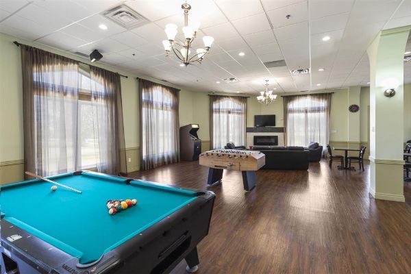 Days Inn & Suites Whitecourt